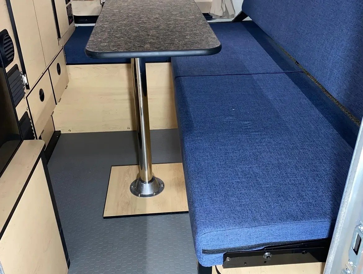2024 Hawk Pop Up Camper for Sale - Image 8