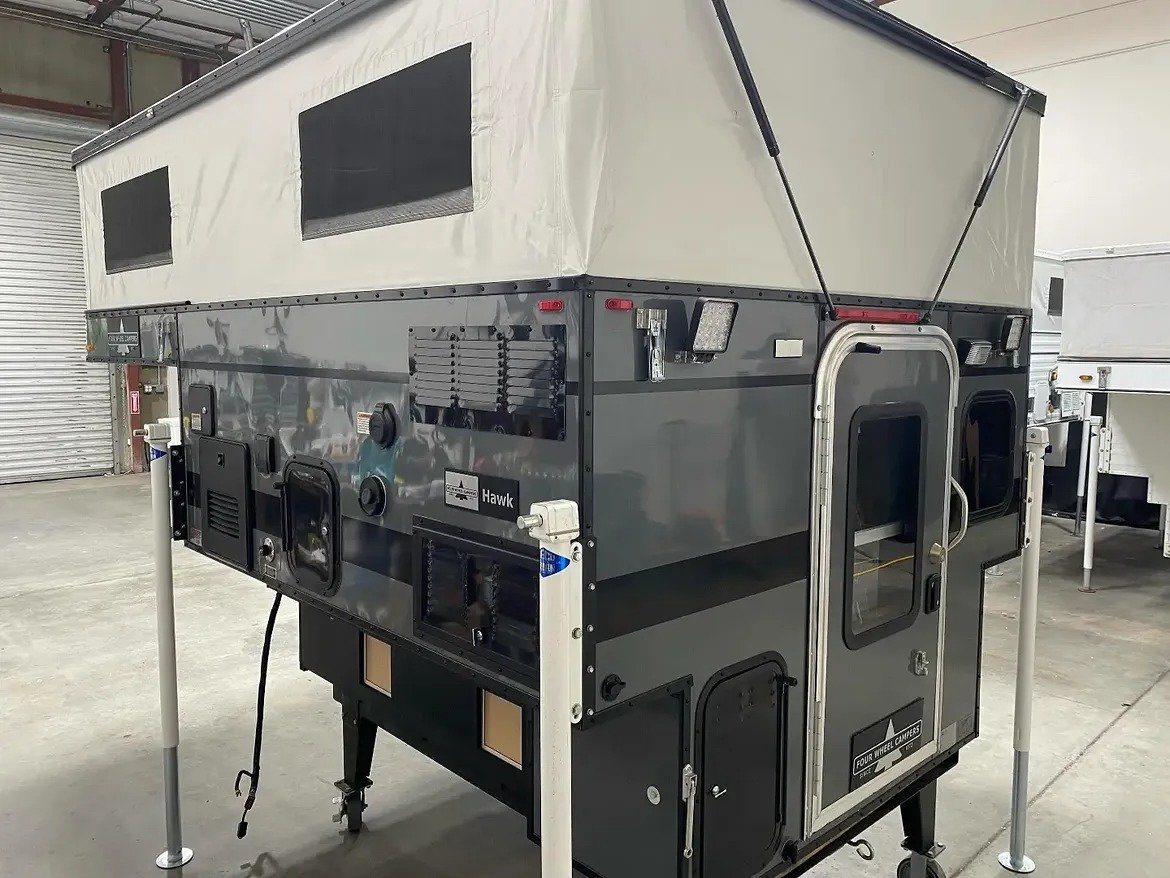 2024 Hawk Pop Up Camper for Sale - Image 4