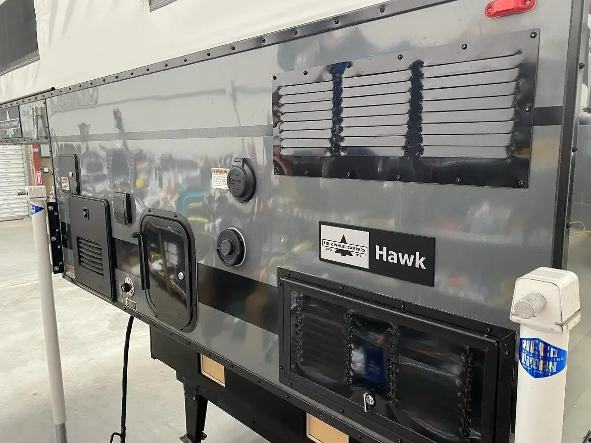2024 Hawk Pop Up Camper for Sale - Image 3