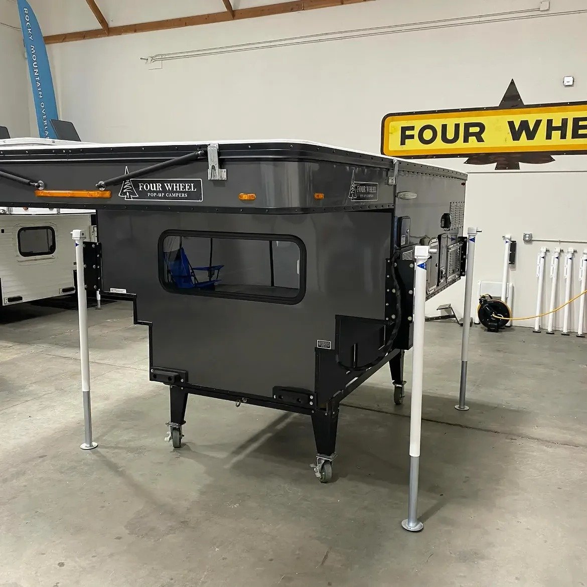 2021 Four Wheel Campers Hawk Model - Image 11