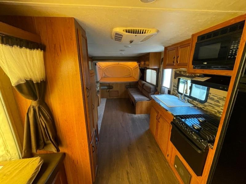 Used 2017 Starcraft Travel Star 239TBS - Image 7